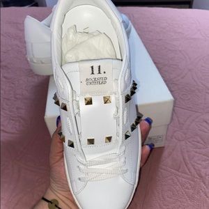 Valentino Sneakers 40